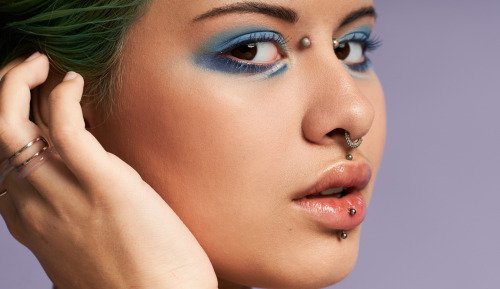 Piercings im Gesicht
